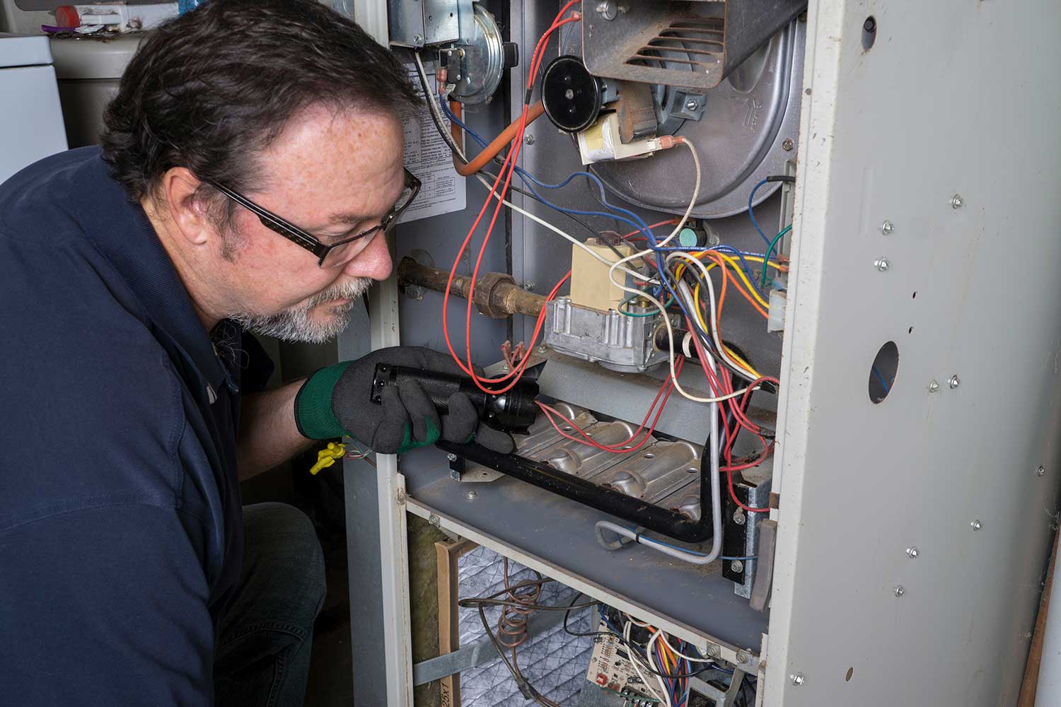 Knowing when to turn your Heating and A/C system off